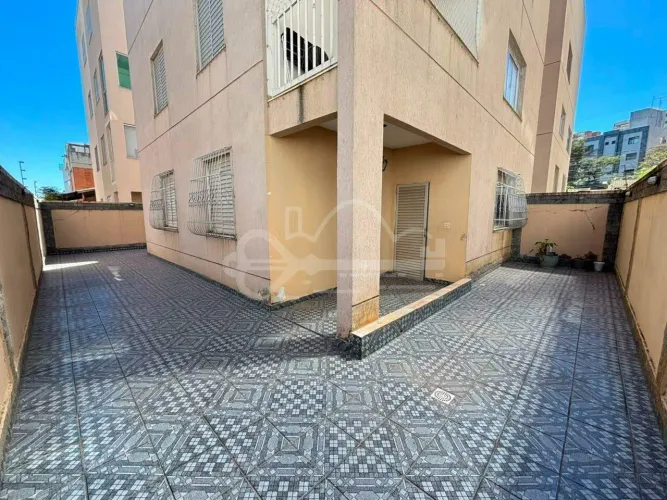 Área privativa para aluguel, 3 quartos, 1 suíte, 1 vaga, Castelo - Belo Horizonte/MG