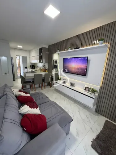 Casa a venda, 110m², 3 dormitórios, sendo 1 suíte, São Sebastião - Palhoça - SC