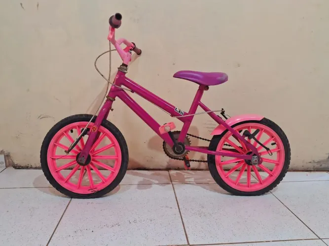 Vende-se bicicleta infantil