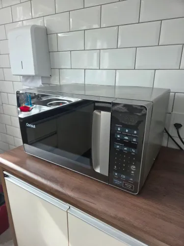 Microondas Inox Espelhado 21L