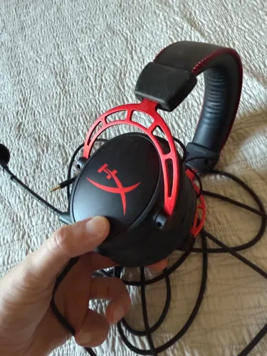 Headset HyperX Cloud Alpha usado