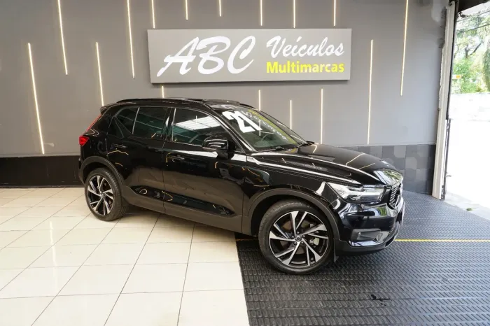 Volvo XC40 XC 40 T-5 Híbrido R-design 1.5 262cv FWD 2021