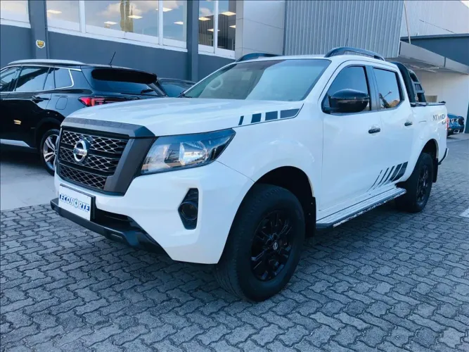 Nissan Frontier Attac.cd 4X4 2.3 Bi-TB Die. AUT 2023