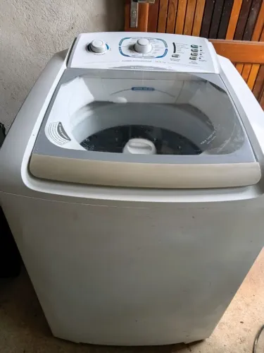 Máquina de lavar Eletrolux 15kg