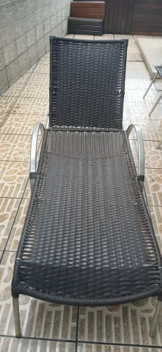 Espreguiçadeira de Piscina