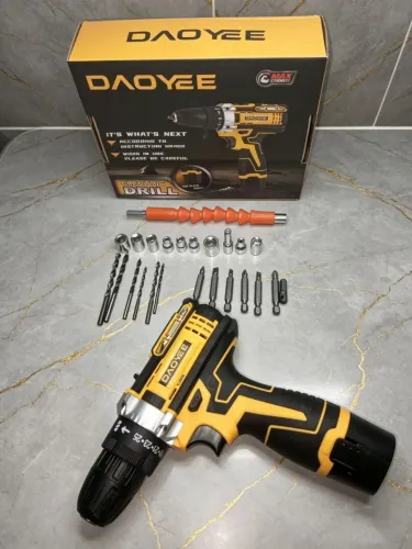 Parafusadeira / Furadeira DAOYEE 12V Acompanha 1 Bateria Mais Kit