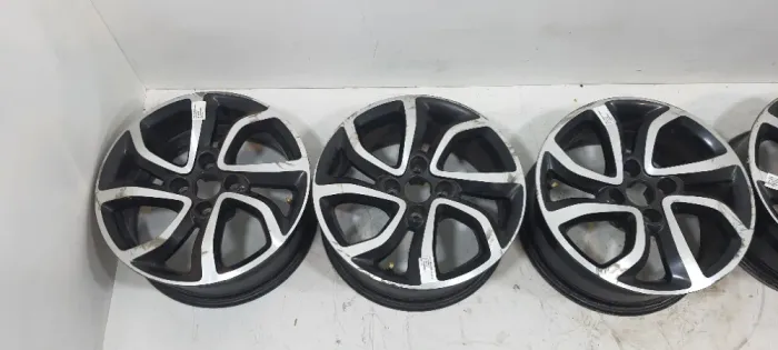 Jogos Roda Aro 16 C3 Aircross 1.6 2015 Reg0003889 Preto/prata