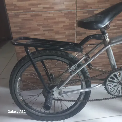 Bicicleta aro 20 cromada top
