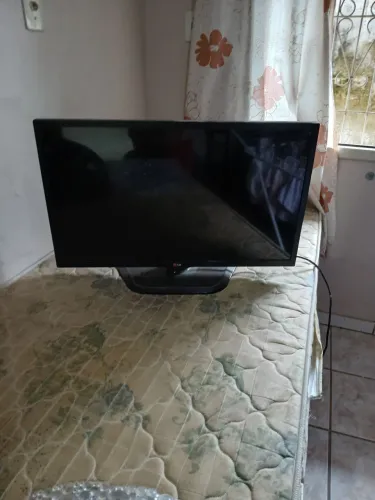 TV PARA RETIRADA DE PEÇAS