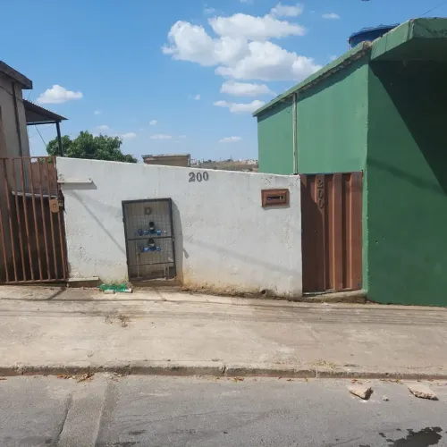 Imóvel para aluguel possui 70 metros quadrados com 1 quarto em Araguaia - Belo Horizonte -