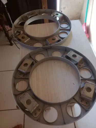 Vendo calota 10 furos para caminhão