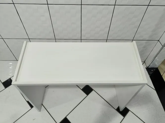 Mesa MDF inclinada