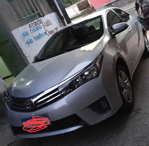 Toyota Corolla GLI 1.8 Flex 16V Aut. 2015