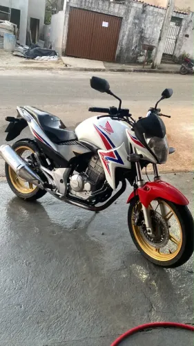 Vendo moto filé