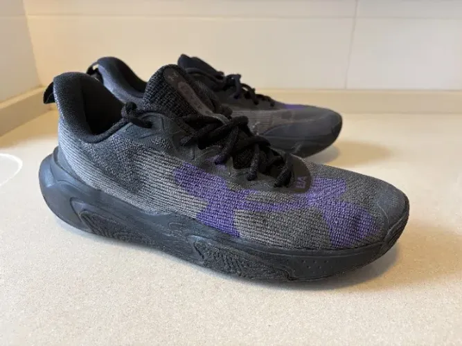 Tênis De Basquete Under Armour Layup - Tam. 44 (12 Us)
