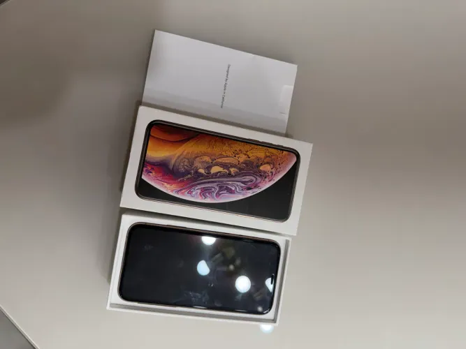 Vendo IPhone XS 64gb Dourado