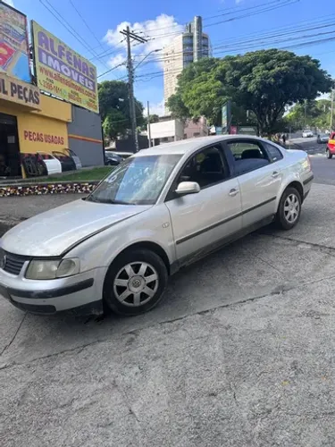 Passat alemão sucata pra retirada de peças usadas