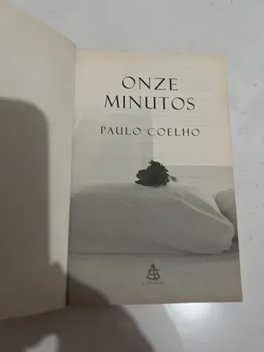 Livro: Onze Minutos - Autor: Paulo Coelho 