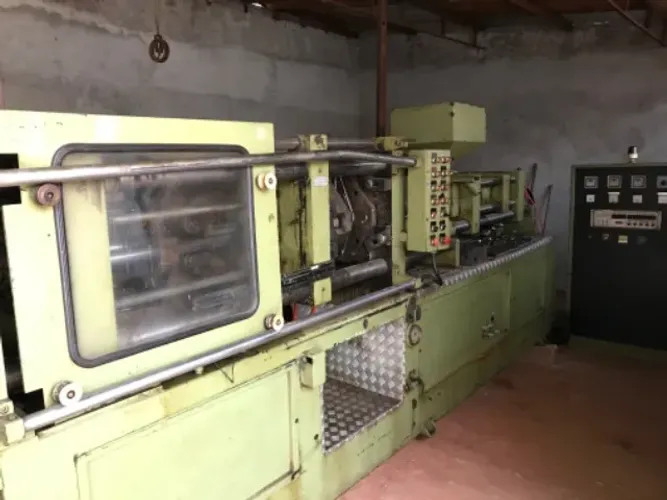 Ínjetora MG tipo 180/400 n 8049