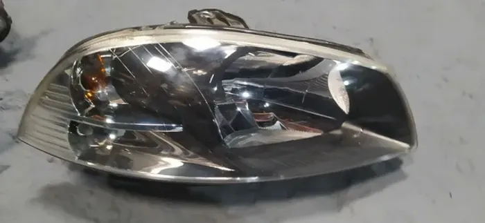 Farol Strada Siena Palio mascara negra reto LD
