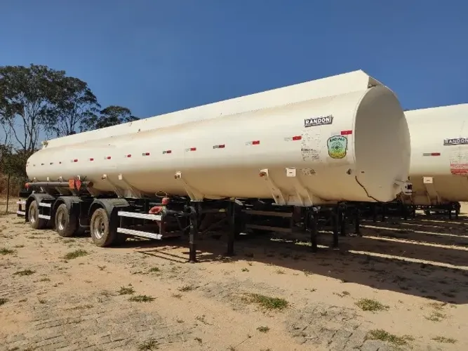 CARRETA RANDON VANDERLÉIA TANQUE 42.000 LITROS, ANO 2013/2013 ÚNICO DONO