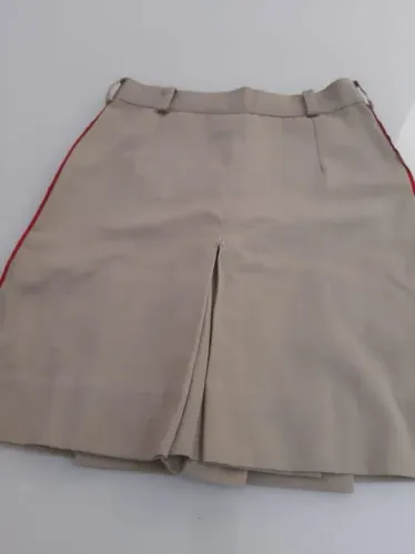 Saia do colégio Militar, CRM, veste 34/36