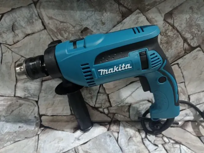 Furadeira de Impacto 5/8 pol. 760W