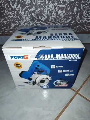 Serra Mármore 1300W 4.3/8 Pol com Kit de Refrigeração