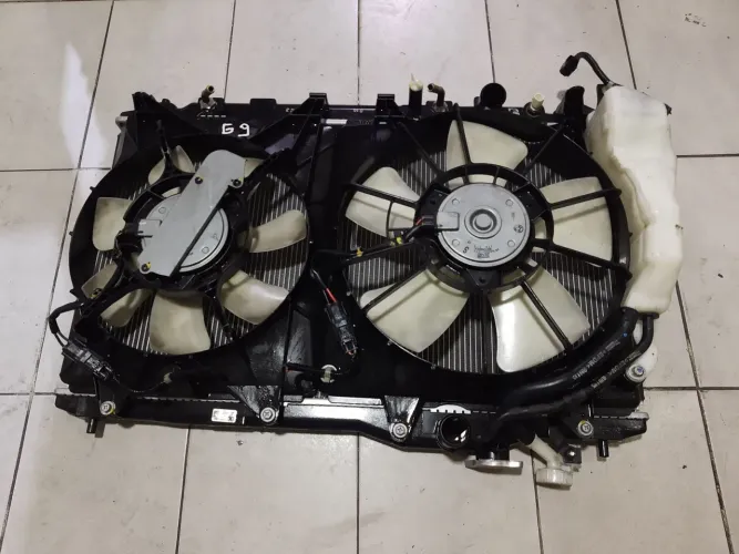 Radiador e ventoinhas Civic 1.8 automático 2012/2016