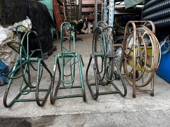 SUPORTE PARA GUIA DE FIBRAS