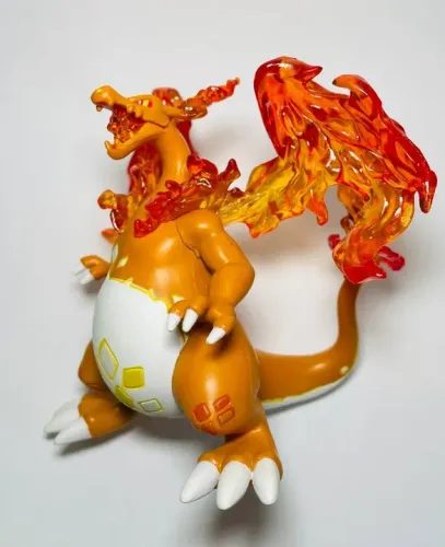 Pokemon Charizard Gigantamax (Kyodai Max no Sugata) - boneco altura 10 cm Takara Tomy