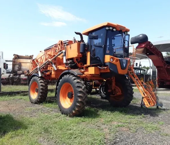 Pulverizador Jacto NPK 3030 Uniport ano 2018, 4x4, em SP