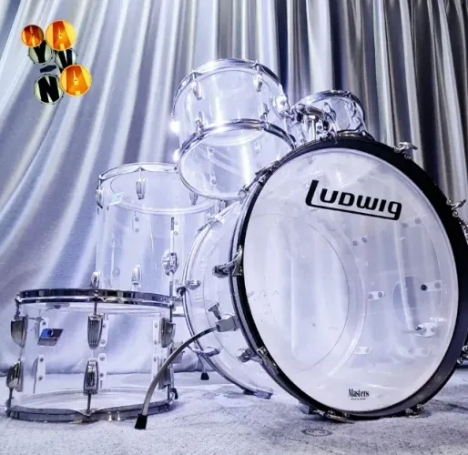 Bateria Ludwig Vistalite 1976 - !!! Única no Brasil !!!