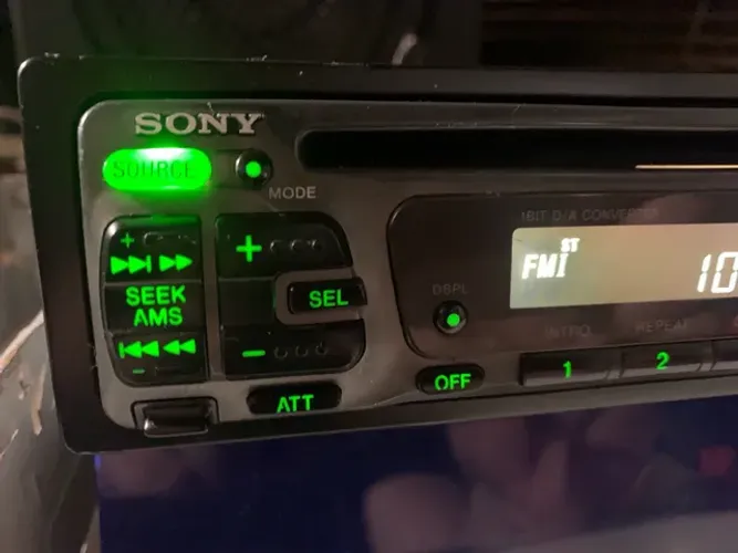 CD Player Sony Automotivo Década de 90 Perfeito Estado 
