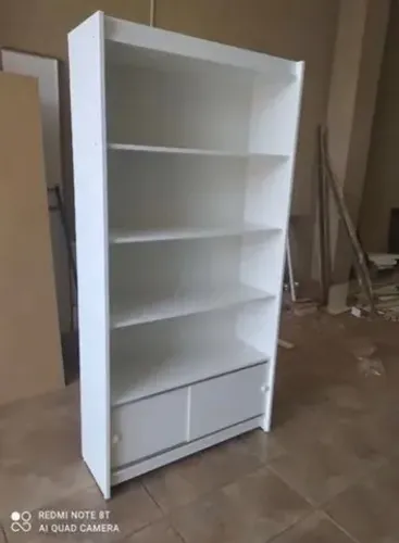 ESTANTE PRATELEIRA COM PORTAS