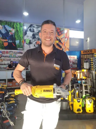 Esmerilhadeira Angular 7 Pol. 2200W 220V DEWALT-DWE491 - Ferramentas Parcelado em até 10x