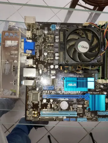 .Kit AMD Phenon II + placa Asus + 4 Gb ram