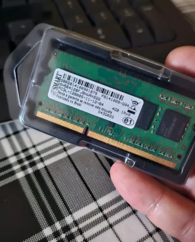 Memória RAM 4GB DDR3 PC3L-12800S 1Rx8