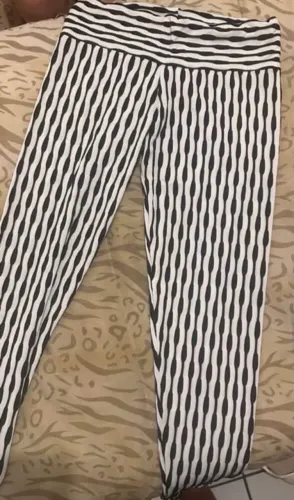 Legging preta e branca