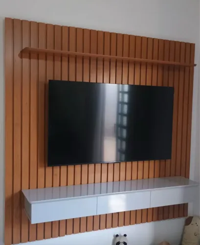 Painel Ripado Para Tv até 65? Novo