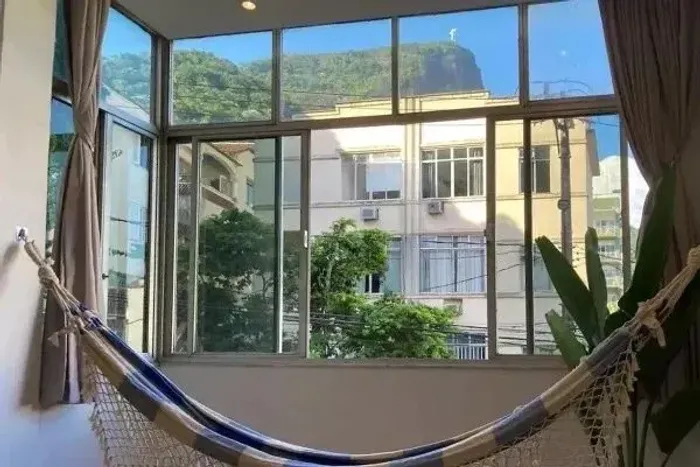 Imóvel para aluguel com 51 metros quadrados com 1 quarto em Jardim Botânico - Rio de Janei