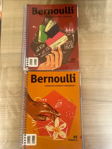 Apostilas Bernoulli Volume 4 , 2025 ; Pré vestibular e 3 ano do ensino médio 