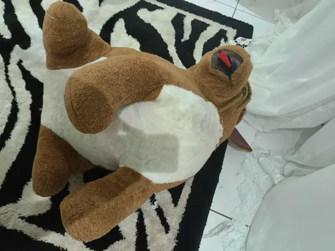 Pelúcia de Cachorro Marrom e Branco