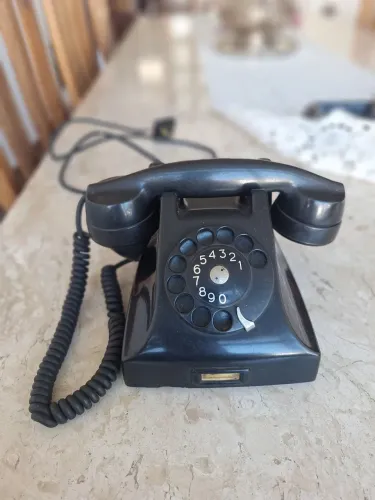 Telefone Antigo de Disco Ericsson DBH?15X40 - Funcionando, Década de 60, Peça Original<br>