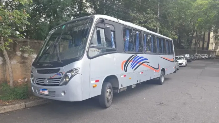 Mercedes 916 Comil Executivo 32 Lugares