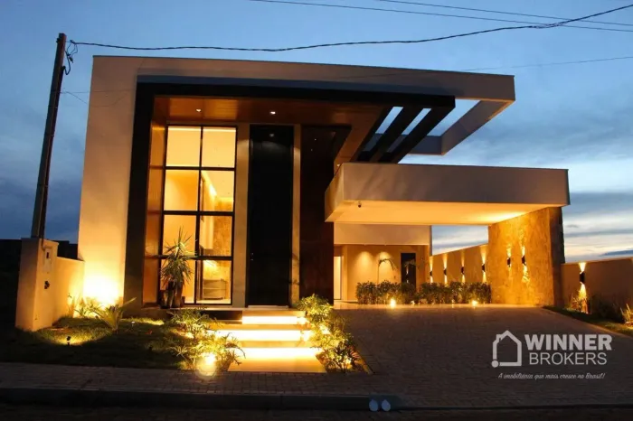 Casa à venda por R$ 2.200.000 - Porto São José - condomínio Ilha Bella