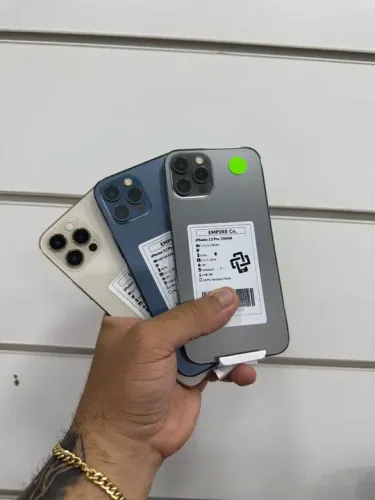 iPhone 12 Pro 128 e 256GB