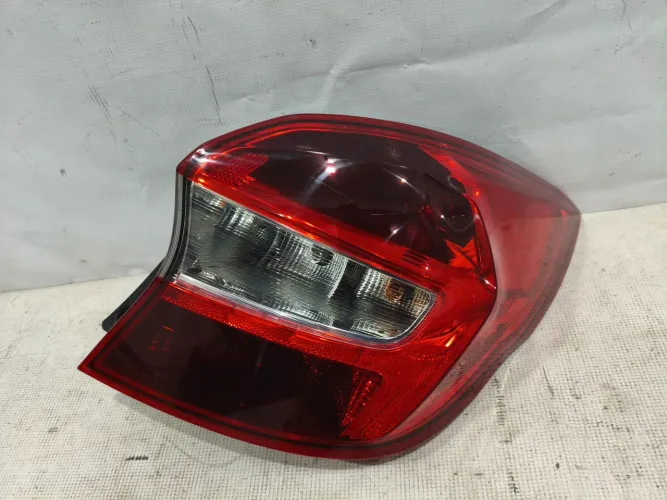 Lanterna Direita Ford Ka Hatch 2015 a 2018 original