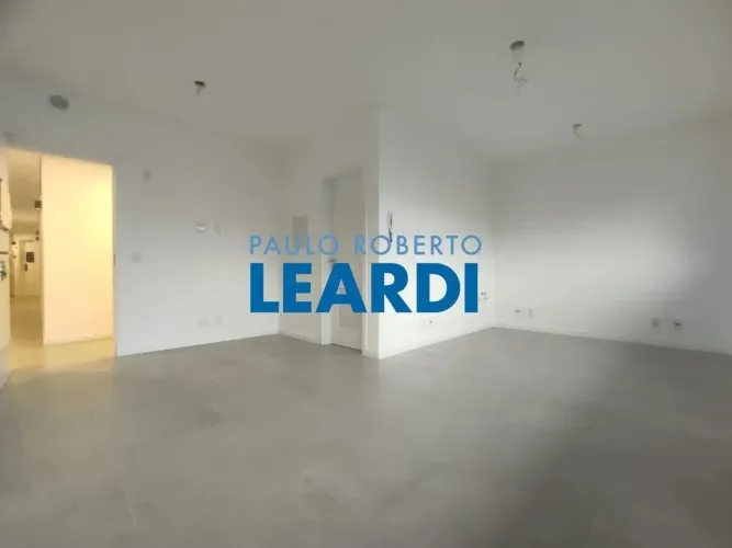 COMERCIAL - BALNEÁRIO - SC
