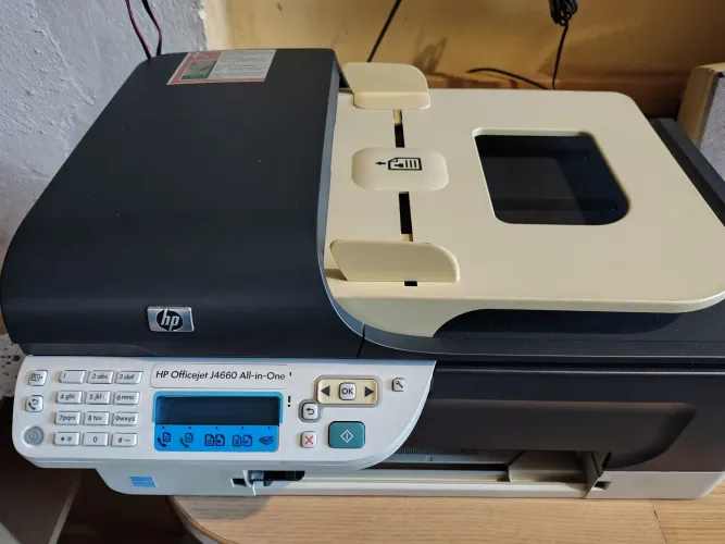 HP Officejet J4660 All-in-One - Multifuncional